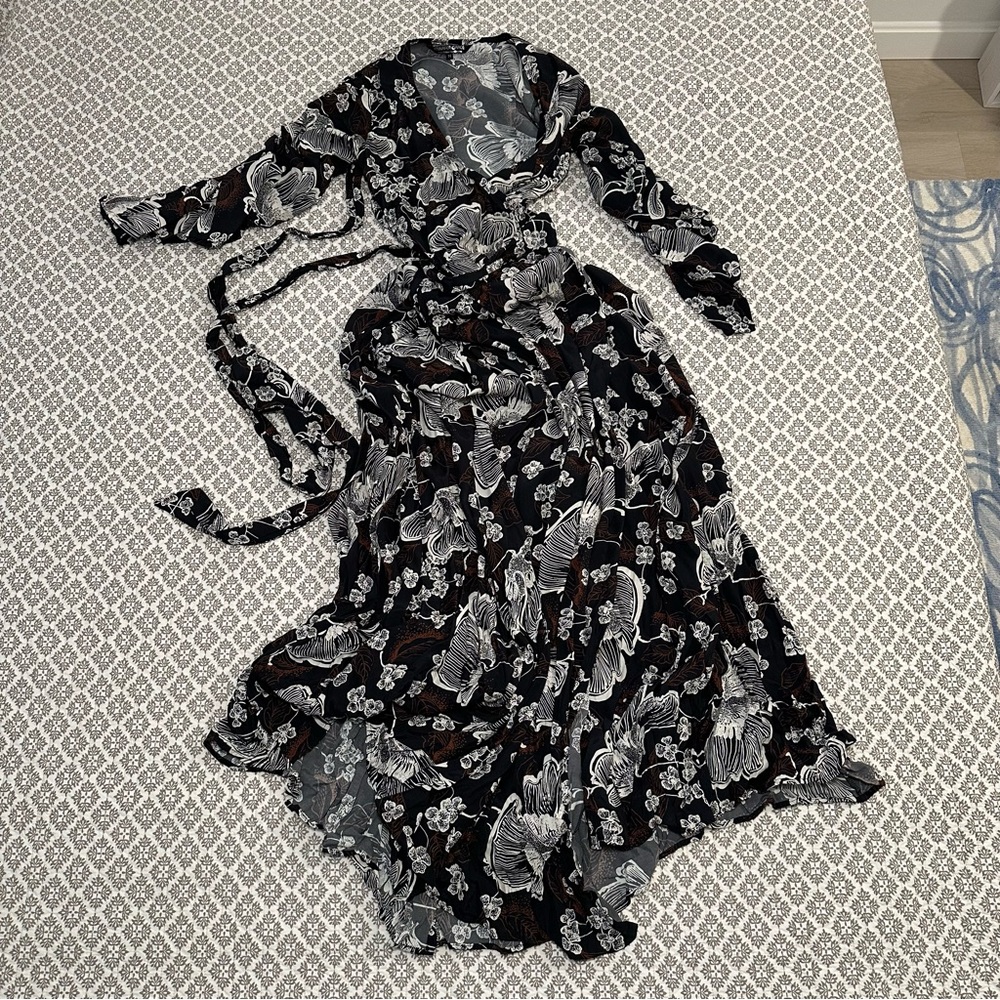 Jennafer Grace Morning Glory Wrap Dress (M)